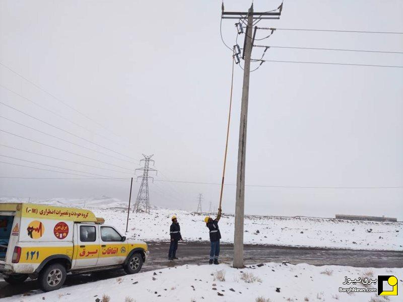آماده باش ۴۵گروه عملیاتی و اجرایی صنعت برق خراسان جنوبی در پی بارش برف