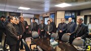 وزیر نیرو از دفتر کشیک برق حرم مطهر رضوی بازدید کرد